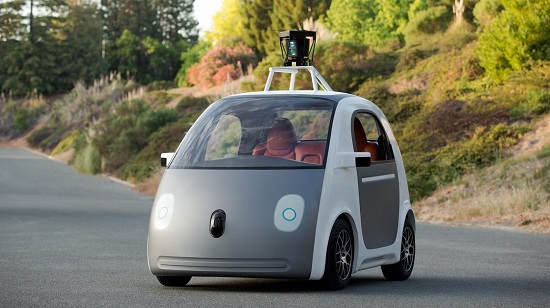 Google sắp thành nhà sản xuất ôtô với xe không vô-lăng